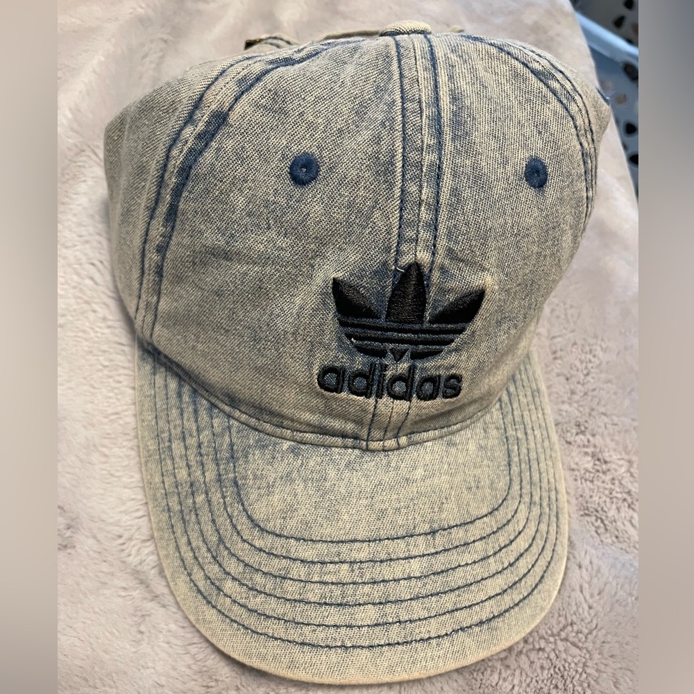 Adidas denim hat NWOT